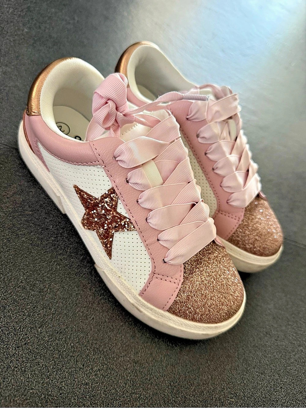 Pink & Gold Star Art Class Sneakers Size 2